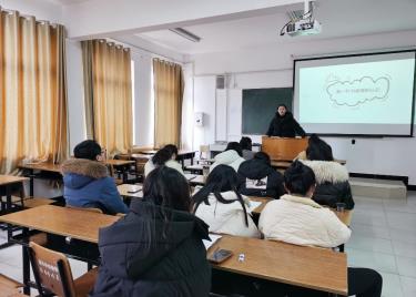 澳门十大电子正规游戏网站组织开展青年教师新学期试讲活动